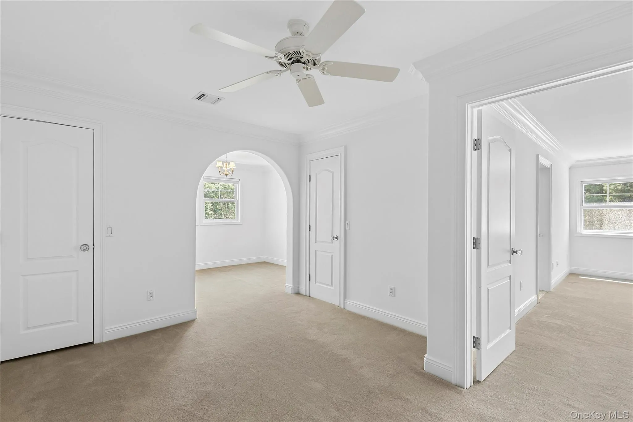 41 Edgewood Avenue, Southampton, NY, 4 Bedrooms Bedrooms, 15 Rooms Rooms,4 BathroomsBathrooms,Residential,For Rent,Edgewood,0,1000550 41 Edgewood Avenue, Southampton, NY, 4 Bedrooms Bedrooms, 15 Rooms Rooms,4 BathroomsBathrooms,Residential,For Rent,Edgewood,0,1000550