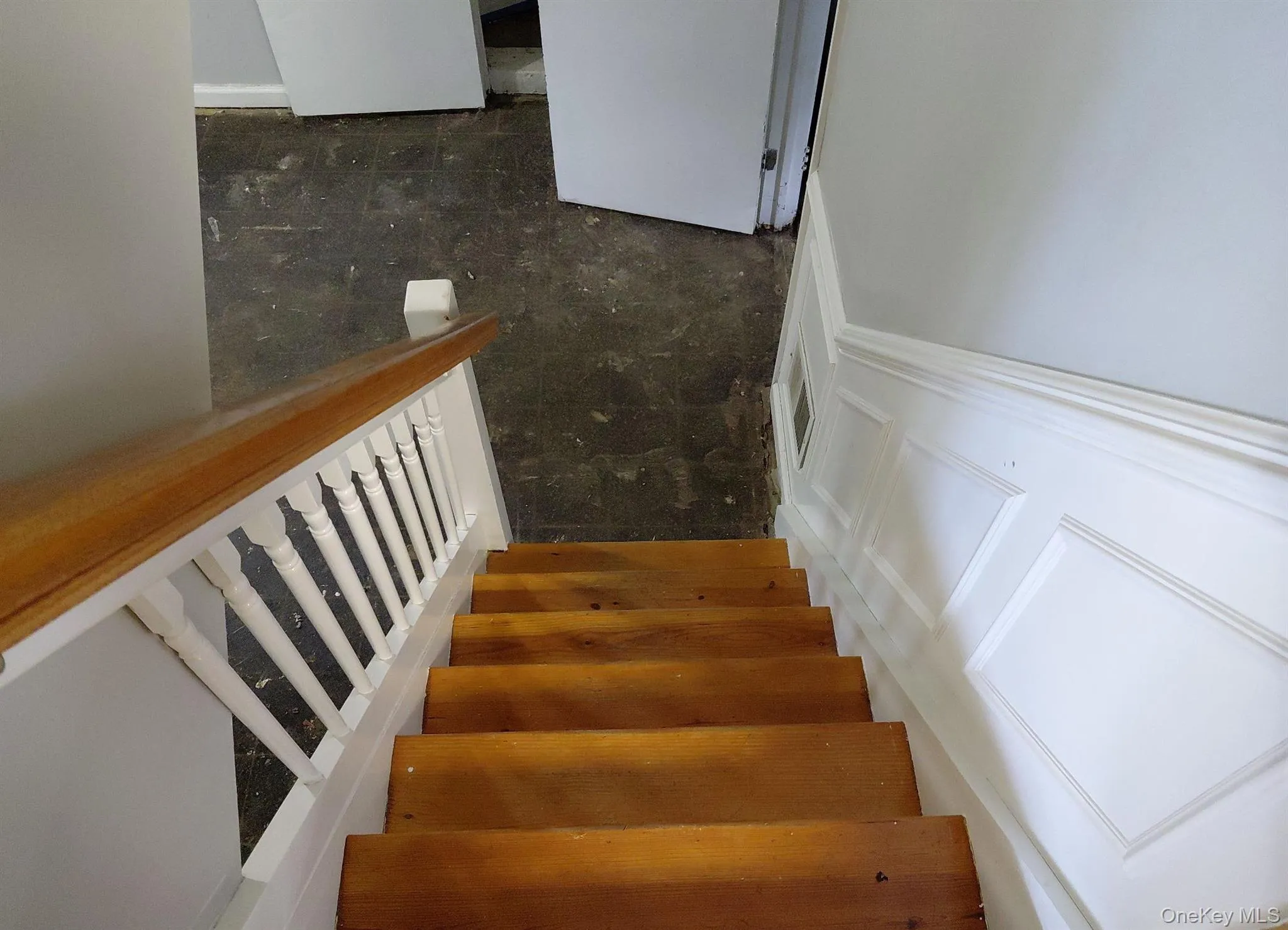 15 South Road, Greenburgh, NY, 3 Bedrooms Bedrooms, 6 Rooms Rooms,1 BathroomBathrooms,Residential,For Rent,South,0,1000551 15 South Road, Greenburgh, NY, 3 Bedrooms Bedrooms, 6 Rooms Rooms,1 BathroomBathrooms,Residential,For Rent,South,0,1000551