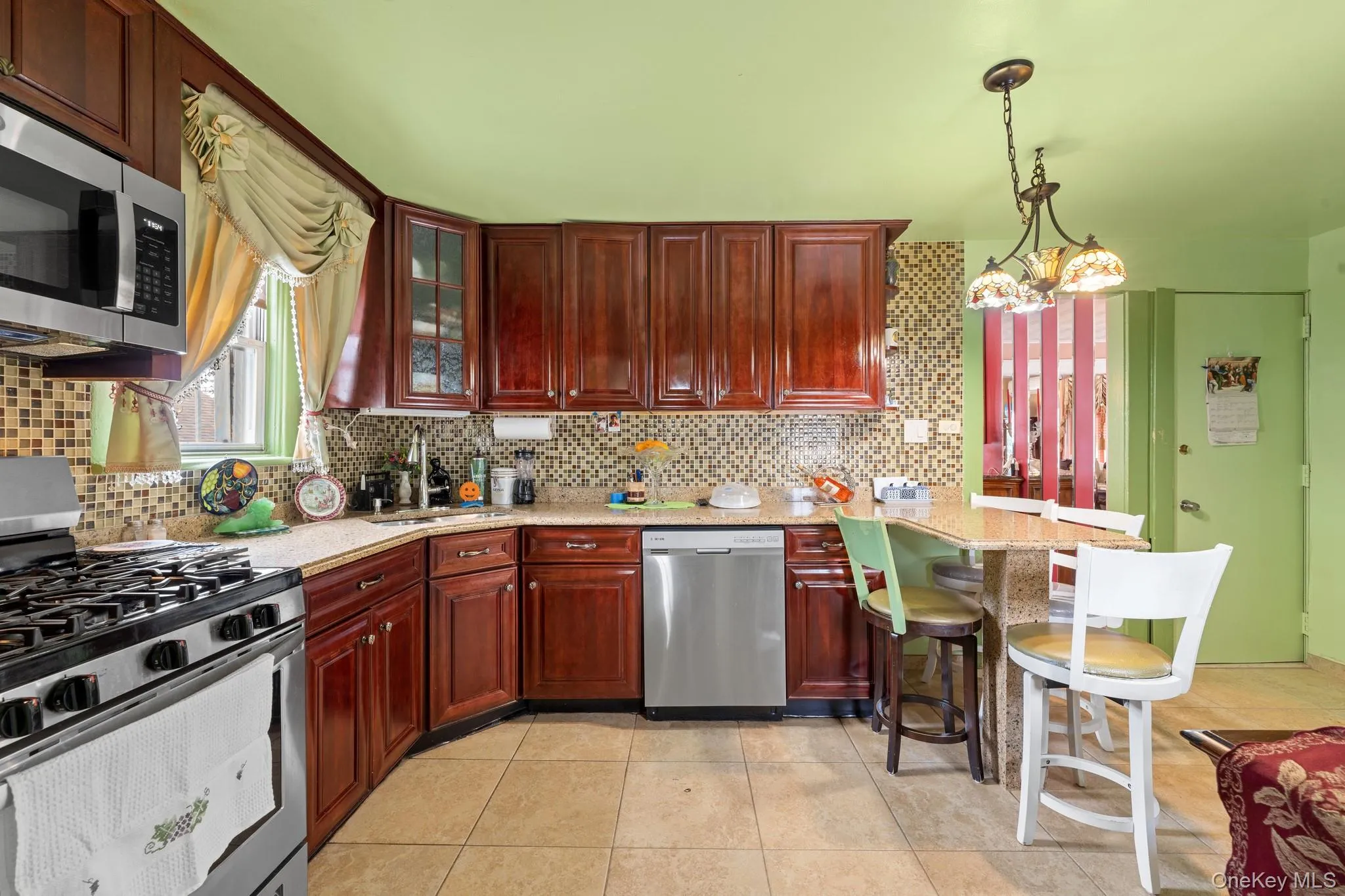 15843 101st Street, New York, NY, 3 Bedrooms Bedrooms, 8 Rooms Rooms,3 BathroomsBathrooms,Residential Sale,For Rent,101st,0,1000564 15843 101st Street, New York, NY, 3 Bedrooms Bedrooms, 8 Rooms Rooms,3 BathroomsBathrooms,Residential Sale,For Rent,101st,0,1000564