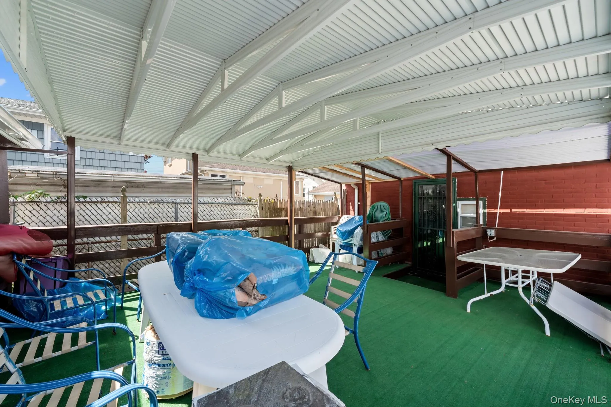 15843 101st Street, New York, NY, 3 Bedrooms Bedrooms, 8 Rooms Rooms,3 BathroomsBathrooms,Residential Sale,For Rent,101st,0,1000564 15843 101st Street, New York, NY, 3 Bedrooms Bedrooms, 8 Rooms Rooms,3 BathroomsBathrooms,Residential Sale,For Rent,101st,0,1000564