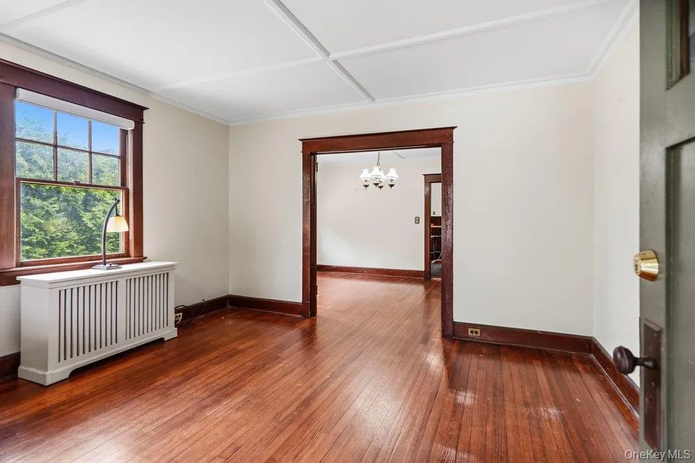 18 Roosevelt Street, Babylon, NY, 3 Bedrooms Bedrooms, 5 Rooms Rooms,1 BathroomBathrooms,Residential Lease,For Rent,Roosevelt,0,1000572 18 Roosevelt Street, Babylon, NY, 3 Bedrooms Bedrooms, 5 Rooms Rooms,1 BathroomBathrooms,Residential Lease,For Rent,Roosevelt,0,1000572