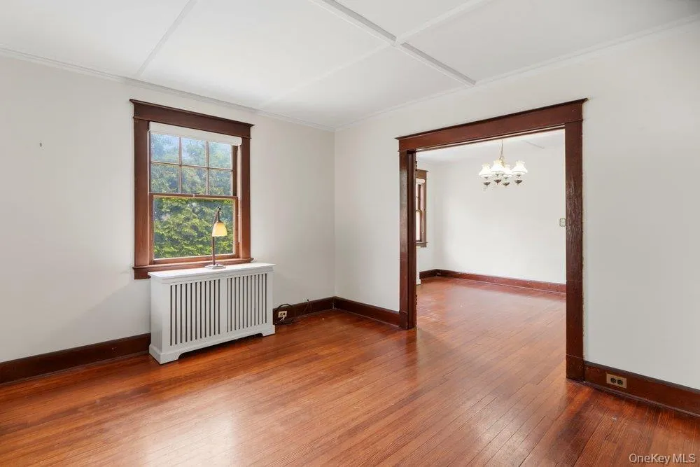 18 Roosevelt Street, Babylon, NY, 3 Bedrooms Bedrooms, 5 Rooms Rooms,1 BathroomBathrooms,Residential Lease,For Rent,Roosevelt,0,1000572 18 Roosevelt Street, Babylon, NY, 3 Bedrooms Bedrooms, 5 Rooms Rooms,1 BathroomBathrooms,Residential Lease,For Rent,Roosevelt,0,1000572