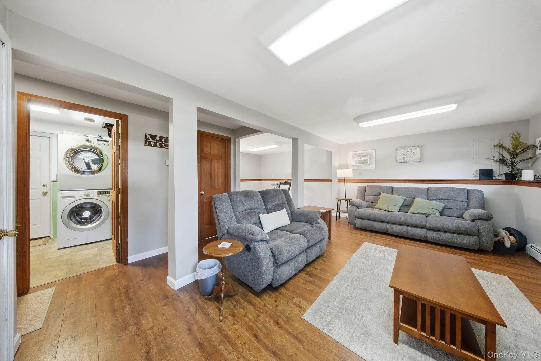 3 Puritan Lane, Blooming Grove, NY, 4 Bedrooms Bedrooms, 9 Rooms Rooms,3 BathroomsBathrooms,Residential,For Rent,Puritan,0,1000573 3 Puritan Lane, Blooming Grove, NY, 4 Bedrooms Bedrooms, 9 Rooms Rooms,3 BathroomsBathrooms,Residential,For Rent,Puritan,0,1000573