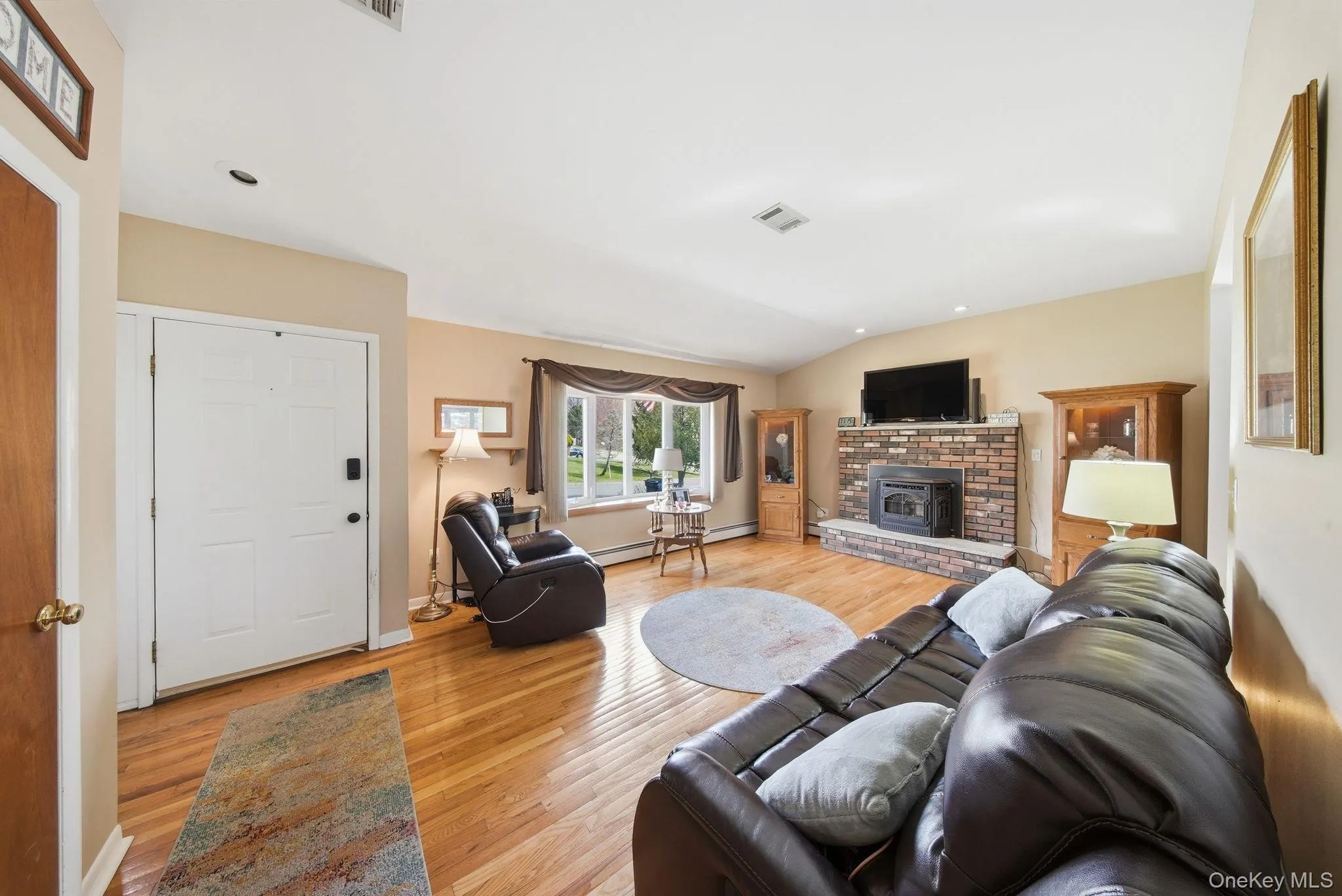 3 Puritan Lane, Blooming Grove, NY, 4 Bedrooms Bedrooms, 9 Rooms Rooms,3 BathroomsBathrooms,Residential,For Rent,Puritan,0,1000573 3 Puritan Lane, Blooming Grove, NY, 4 Bedrooms Bedrooms, 9 Rooms Rooms,3 BathroomsBathrooms,Residential,For Rent,Puritan,0,1000573