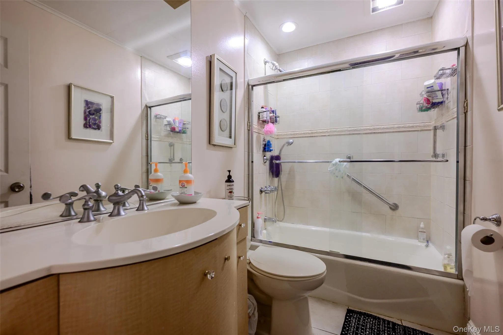 2477 Margaret Street, Hempstead, NY, 5 Bedrooms Bedrooms, 10 Rooms Rooms,2 BathroomsBathrooms,Residential,For Rent,Margaret,0,1000578 2477 Margaret Street, Hempstead, NY, 5 Bedrooms Bedrooms, 10 Rooms Rooms,2 BathroomsBathrooms,Residential,For Rent,Margaret,0,1000578