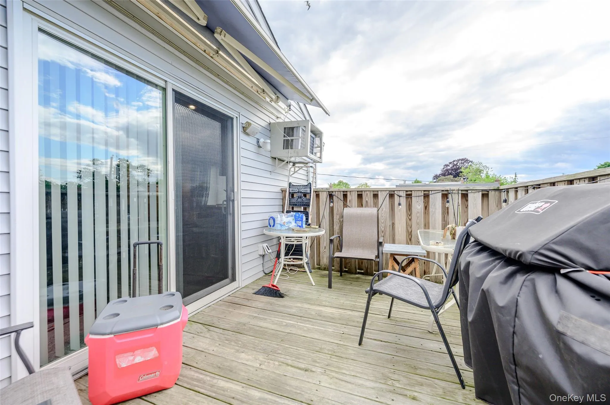 2477 Margaret Street, Hempstead, NY, 5 Bedrooms Bedrooms, 10 Rooms Rooms,2 BathroomsBathrooms,Residential,For Rent,Margaret,0,1000578 2477 Margaret Street, Hempstead, NY, 5 Bedrooms Bedrooms, 10 Rooms Rooms,2 BathroomsBathrooms,Residential,For Rent,Margaret,0,1000578