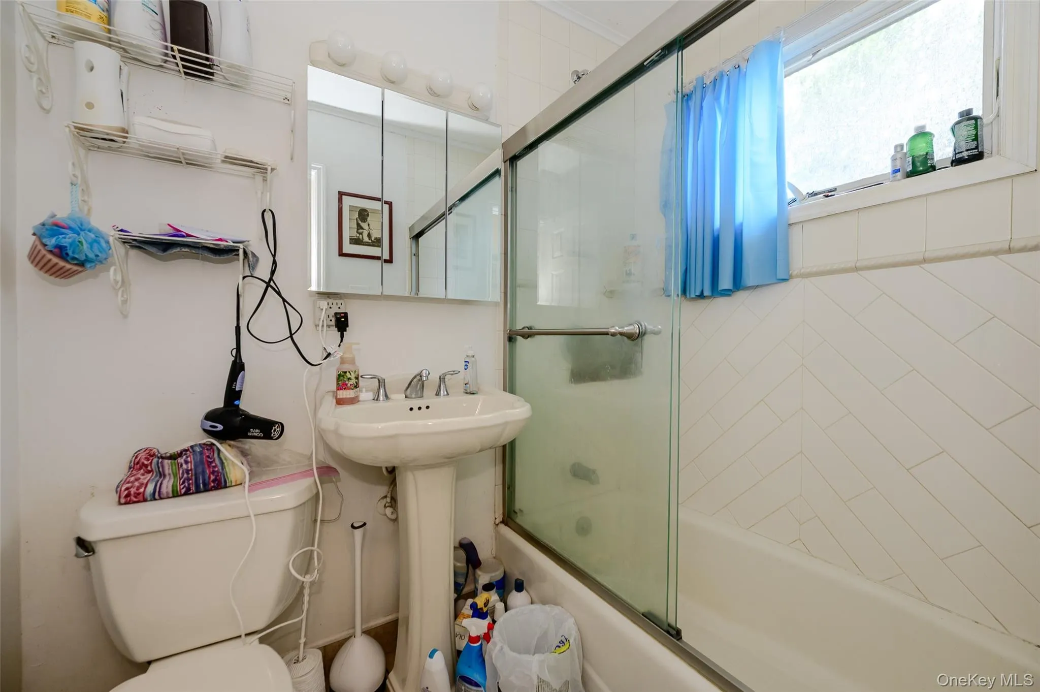 2477 Margaret Street, Hempstead, NY, 5 Bedrooms Bedrooms, 10 Rooms Rooms,2 BathroomsBathrooms,Residential,For Rent,Margaret,0,1000578 2477 Margaret Street, Hempstead, NY, 5 Bedrooms Bedrooms, 10 Rooms Rooms,2 BathroomsBathrooms,Residential,For Rent,Margaret,0,1000578