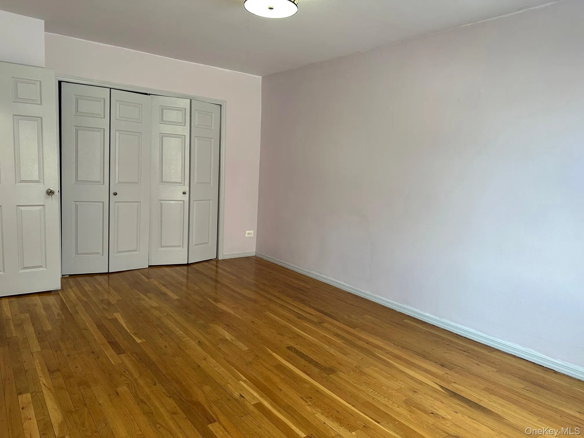 67-25 Dartmouth Street, New York, NY, 1 Bedroom Bedrooms, 3 Rooms Rooms,1 BathroomBathrooms,Residential Sale,For Rent,Dartmouth,0,1000581 67-25 Dartmouth Street, New York, NY, 1 Bedroom Bedrooms, 3 Rooms Rooms,1 BathroomBathrooms,Residential Sale,For Rent,Dartmouth,0,1000581