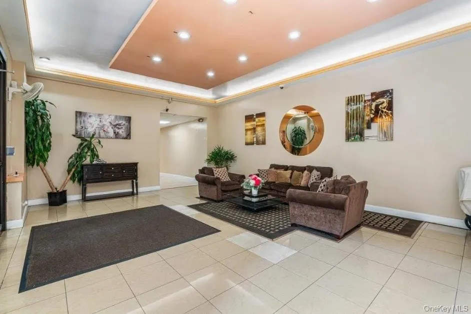 67-25 Dartmouth Street, New York, NY, 1 Bedroom Bedrooms, 3 Rooms Rooms,1 BathroomBathrooms,Residential Sale,For Rent,Dartmouth,0,1000581 67-25 Dartmouth Street, New York, NY, 1 Bedroom Bedrooms, 3 Rooms Rooms,1 BathroomBathrooms,Residential Sale,For Rent,Dartmouth,0,1000581