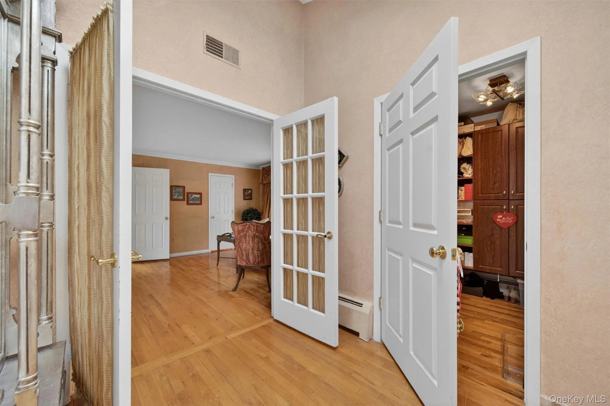5 Lady Godiva Way, Clarkstown, NY, 5 Bedrooms Bedrooms, 18 Rooms Rooms,4 BathroomsBathrooms,Residential,For Rent,Lady Godiva,0,1000586 5 Lady Godiva Way, Clarkstown, NY, 5 Bedrooms Bedrooms, 18 Rooms Rooms,4 BathroomsBathrooms,Residential,For Rent,Lady Godiva,0,1000586