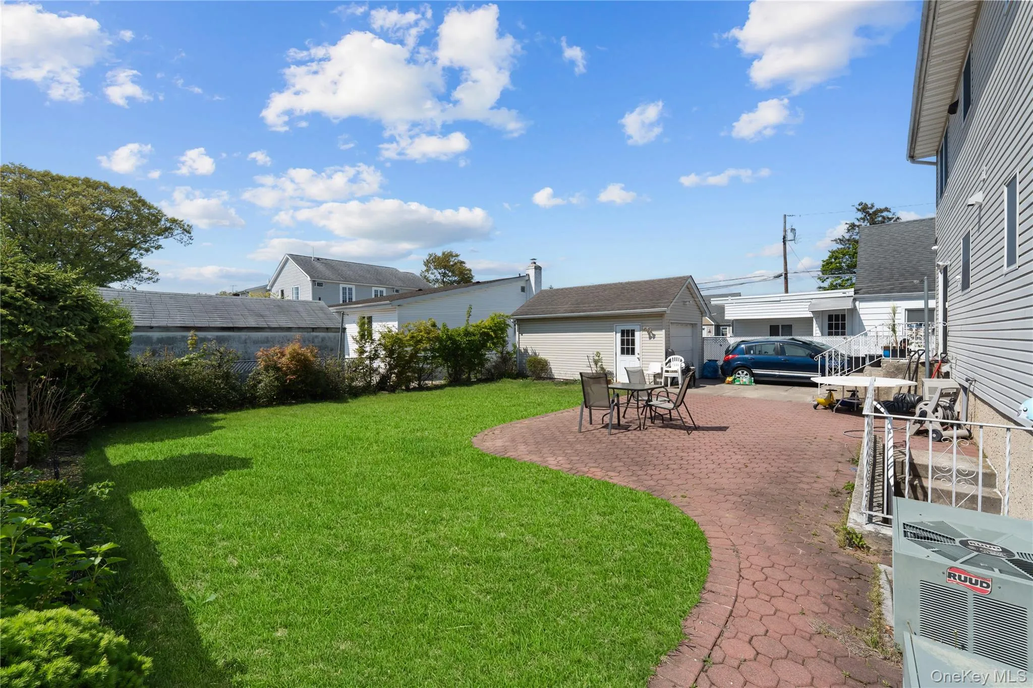 372 Madison Street, Hempstead, NY, 6 Bedrooms Bedrooms, 16 Rooms Rooms,5 BathroomsBathrooms,Residential,For Rent,Madison,0,KEY1000587 372 Madison Street, Hempstead, NY, 6 Bedrooms Bedrooms, 16 Rooms Rooms,5 BathroomsBathrooms,Residential,For Rent,Madison,0,KEY1000587
