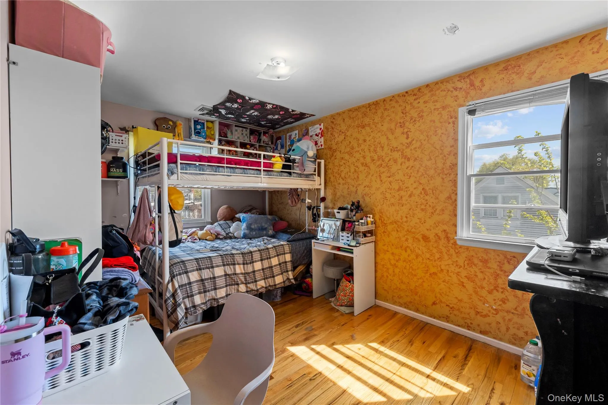 372 Madison Street, Hempstead, NY, 6 Bedrooms Bedrooms, 16 Rooms Rooms,5 BathroomsBathrooms,Residential,For Rent,Madison,0,KEY1000587 372 Madison Street, Hempstead, NY, 6 Bedrooms Bedrooms, 16 Rooms Rooms,5 BathroomsBathrooms,Residential,For Rent,Madison,0,KEY1000587