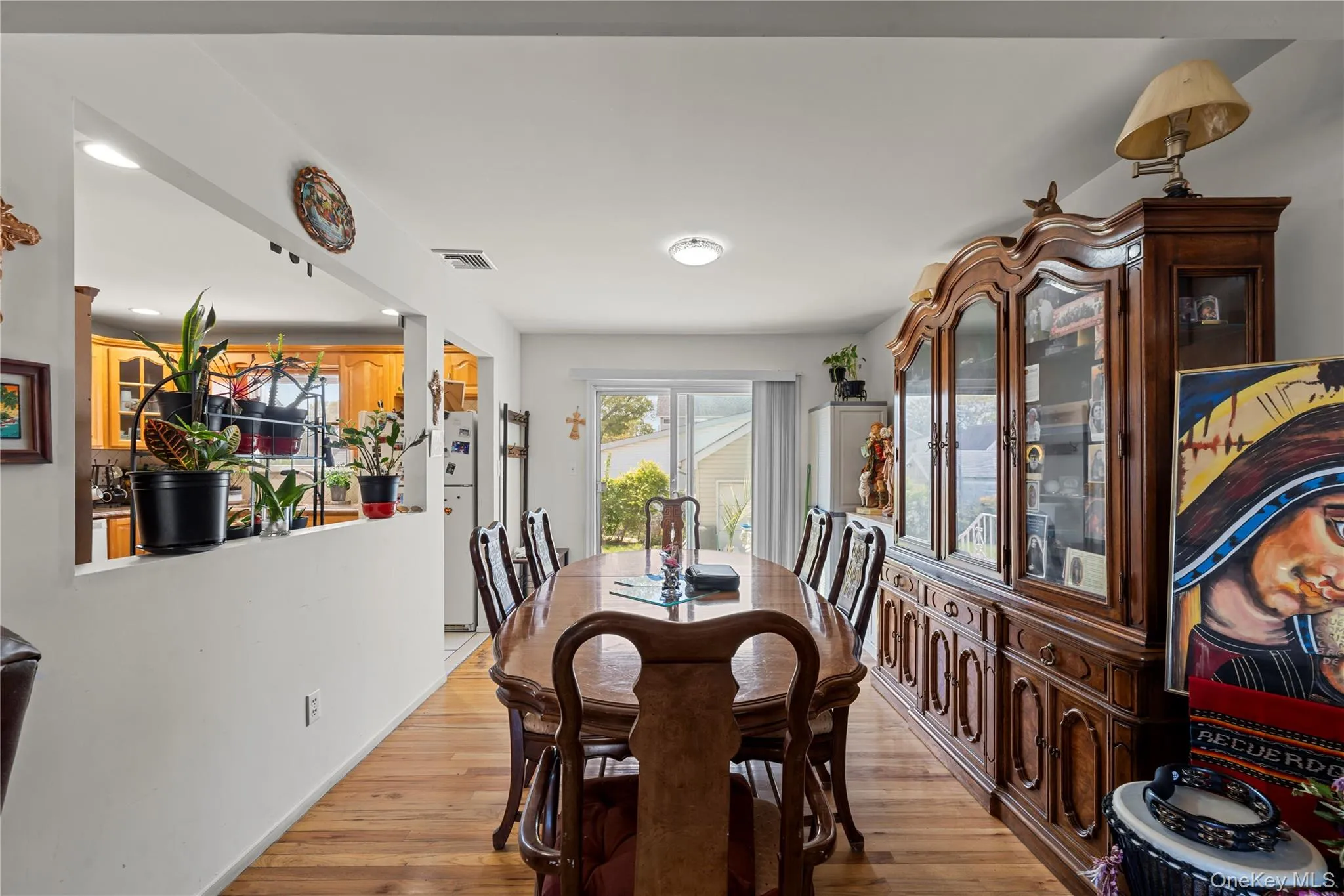 372 Madison Street, Hempstead, NY, 6 Bedrooms Bedrooms, 16 Rooms Rooms,5 BathroomsBathrooms,Residential,For Rent,Madison,0,KEY1000587 372 Madison Street, Hempstead, NY, 6 Bedrooms Bedrooms, 16 Rooms Rooms,5 BathroomsBathrooms,Residential,For Rent,Madison,0,KEY1000587