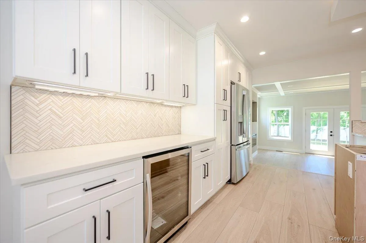 1064 Barbara Court, Hempstead, NY, 4 Bedrooms Bedrooms, 9 Rooms Rooms,3 BathroomsBathrooms,Residential,For Rent,Barbara,0,1000595 1064 Barbara Court, Hempstead, NY, 4 Bedrooms Bedrooms, 9 Rooms Rooms,3 BathroomsBathrooms,Residential,For Rent,Barbara,0,1000595