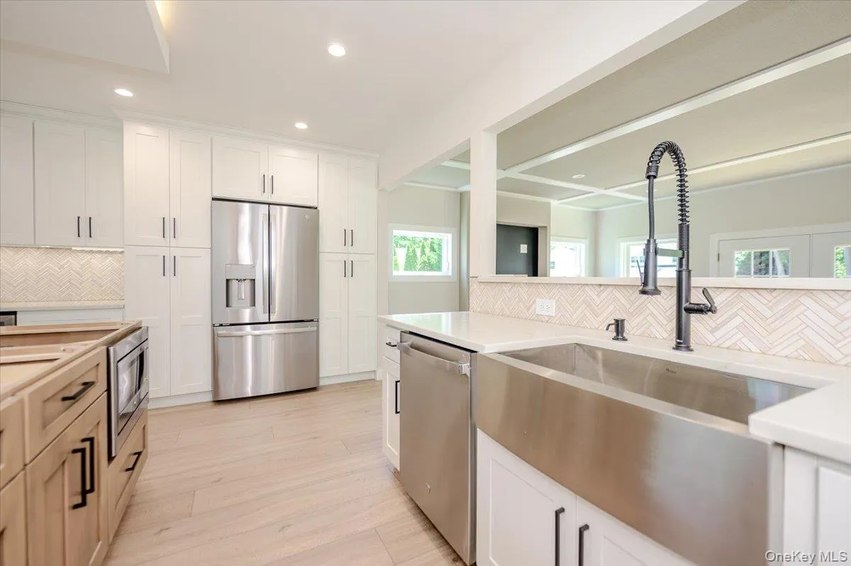 1064 Barbara Court, Hempstead, NY, 4 Bedrooms Bedrooms, 9 Rooms Rooms,3 BathroomsBathrooms,Residential,For Rent,Barbara,0,1000595 1064 Barbara Court, Hempstead, NY, 4 Bedrooms Bedrooms, 9 Rooms Rooms,3 BathroomsBathrooms,Residential,For Rent,Barbara,0,1000595