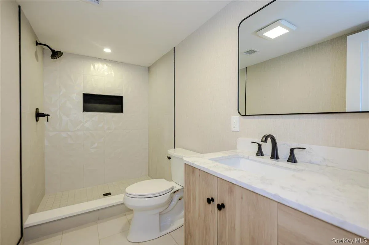 1064 Barbara Court, Hempstead, NY, 4 Bedrooms Bedrooms, 9 Rooms Rooms,3 BathroomsBathrooms,Residential,For Rent,Barbara,0,1000595 1064 Barbara Court, Hempstead, NY, 4 Bedrooms Bedrooms, 9 Rooms Rooms,3 BathroomsBathrooms,Residential,For Rent,Barbara,0,1000595