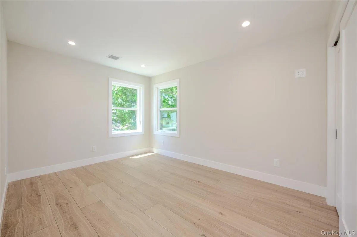 1064 Barbara Court, Hempstead, NY, 4 Bedrooms Bedrooms, 9 Rooms Rooms,3 BathroomsBathrooms,Residential,For Rent,Barbara,0,1000595 1064 Barbara Court, Hempstead, NY, 4 Bedrooms Bedrooms, 9 Rooms Rooms,3 BathroomsBathrooms,Residential,For Rent,Barbara,0,1000595