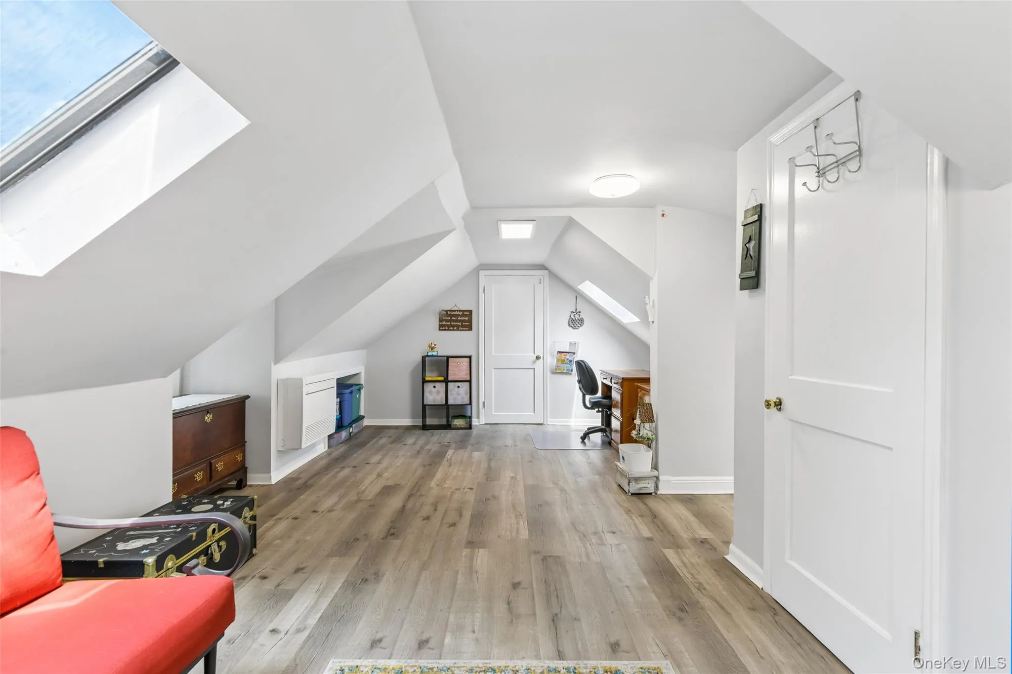 5 Bluebell Court, Hempstead, NY, 3 Bedrooms Bedrooms, 7 Rooms Rooms,1 BathroomBathrooms,Residential,For Rent,Bluebell,0,1000597 5 Bluebell Court, Hempstead, NY, 3 Bedrooms Bedrooms, 7 Rooms Rooms,1 BathroomBathrooms,Residential,For Rent,Bluebell,0,1000597
