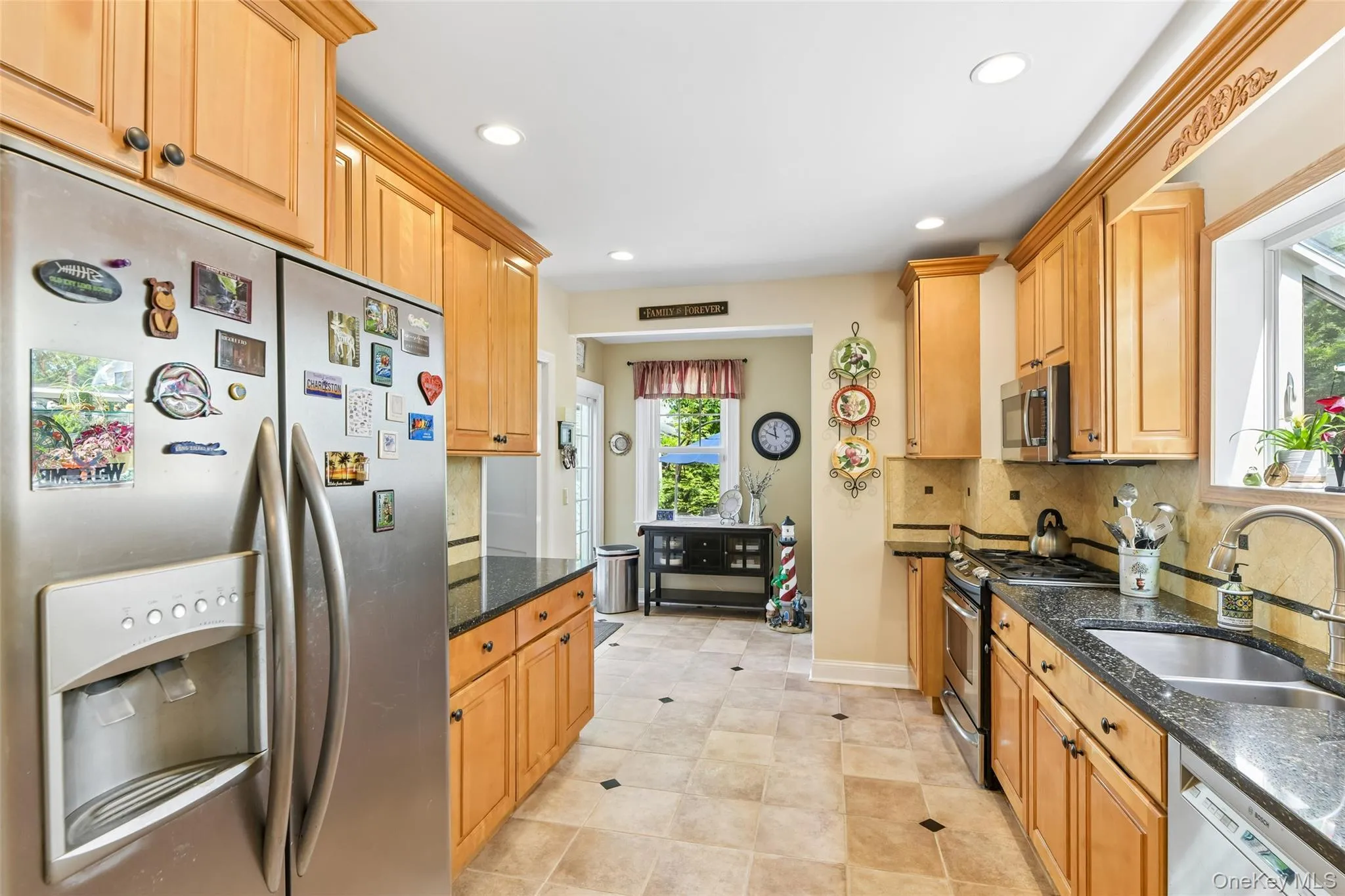 5 Bluebell Court, Hempstead, NY, 3 Bedrooms Bedrooms, 7 Rooms Rooms,1 BathroomBathrooms,Residential,For Rent,Bluebell,0,1000597 5 Bluebell Court, Hempstead, NY, 3 Bedrooms Bedrooms, 7 Rooms Rooms,1 BathroomBathrooms,Residential,For Rent,Bluebell,0,1000597