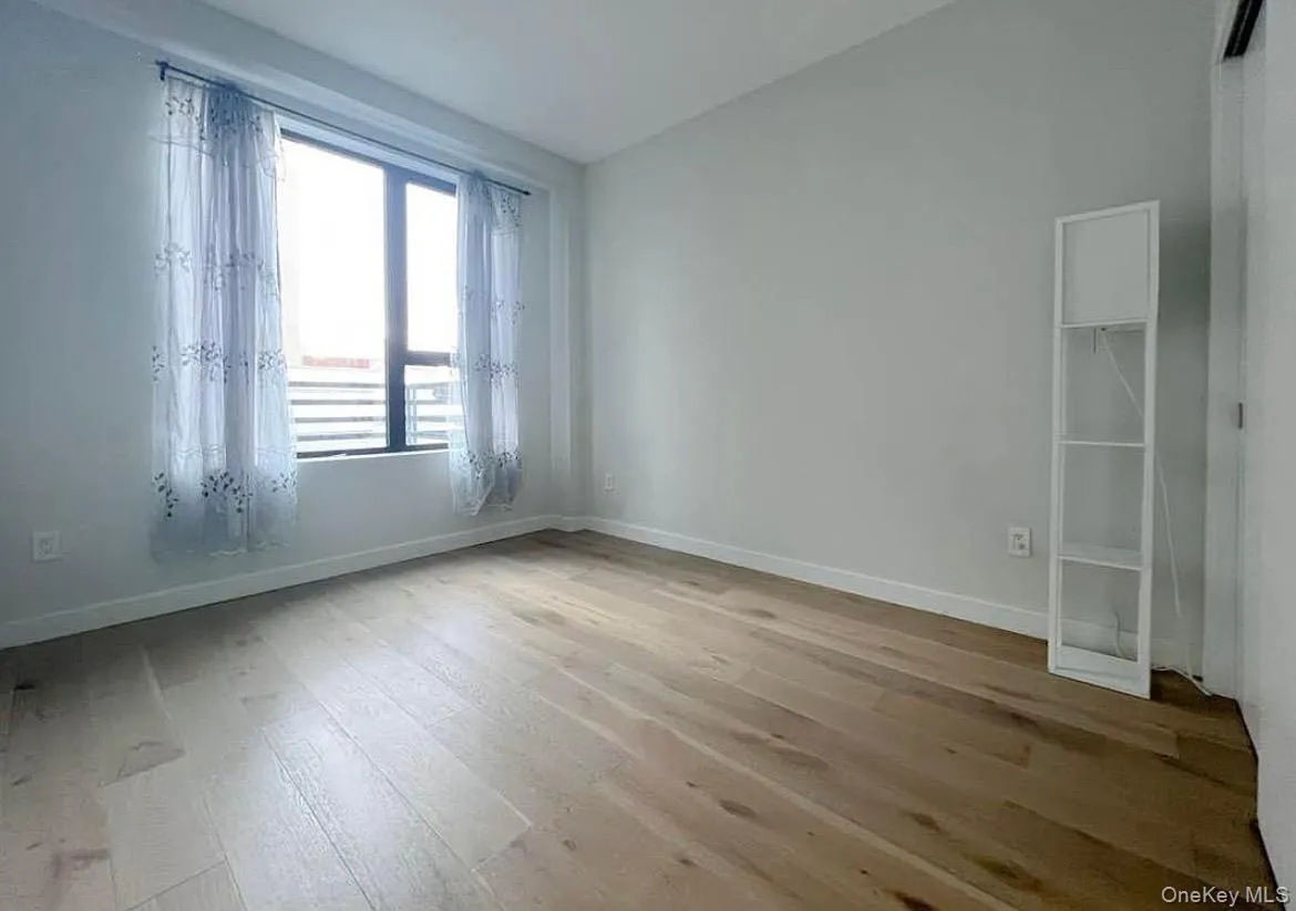 1433 31st Avenue, New York, NY, 1 Bedroom Bedrooms, 4 Rooms Rooms,1 BathroomBathrooms,Residential Lease,For Rent,31st,0,1000600 1433 31st Avenue, New York, NY, 1 Bedroom Bedrooms, 4 Rooms Rooms,1 BathroomBathrooms,Residential Lease,For Rent,31st,0,1000600