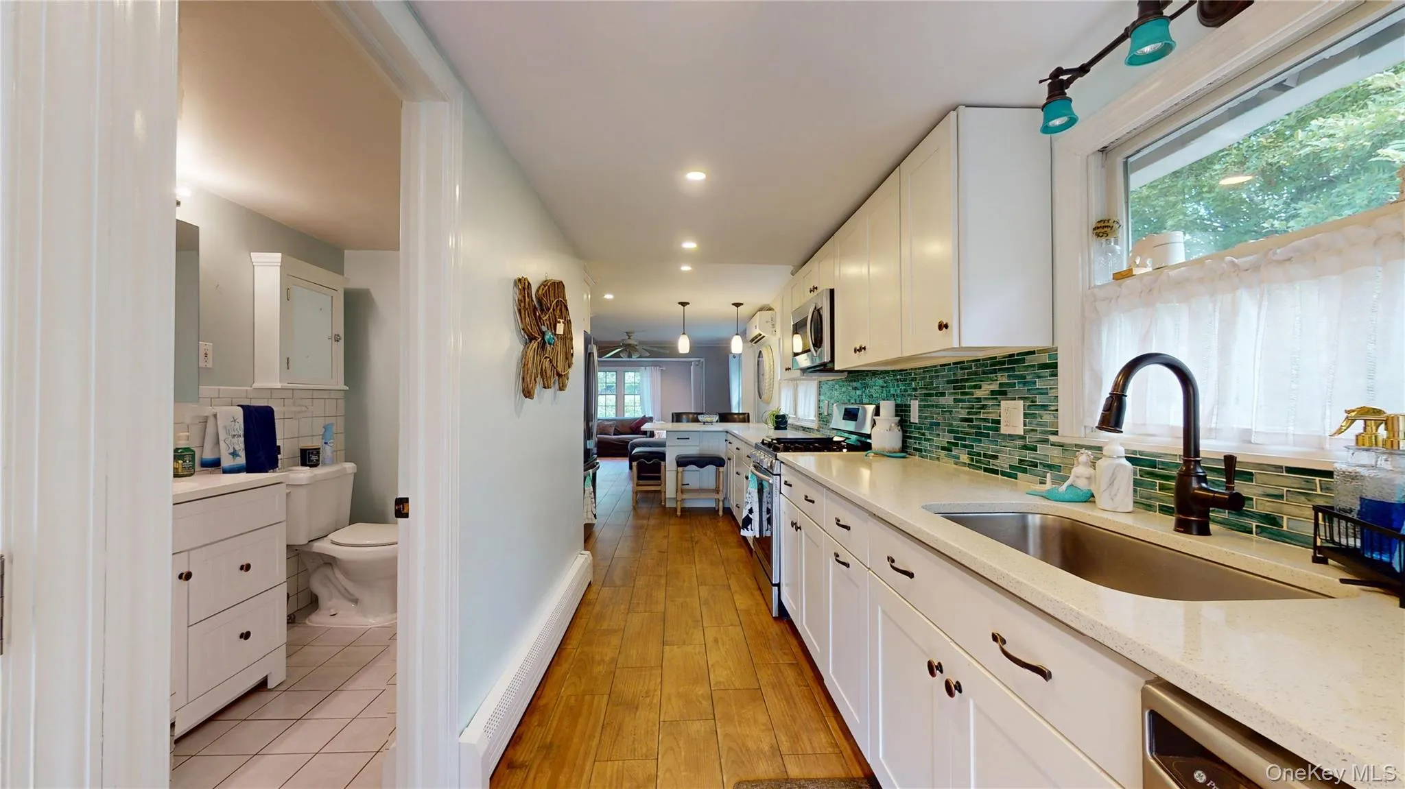41 Summit Boulevard, Southampton, NY, 3 Bedrooms Bedrooms, 6 Rooms Rooms,1 BathroomBathrooms,Residential,For Rent,Summit,0,1000601 41 Summit Boulevard, Southampton, NY, 3 Bedrooms Bedrooms, 6 Rooms Rooms,1 BathroomBathrooms,Residential,For Rent,Summit,0,1000601