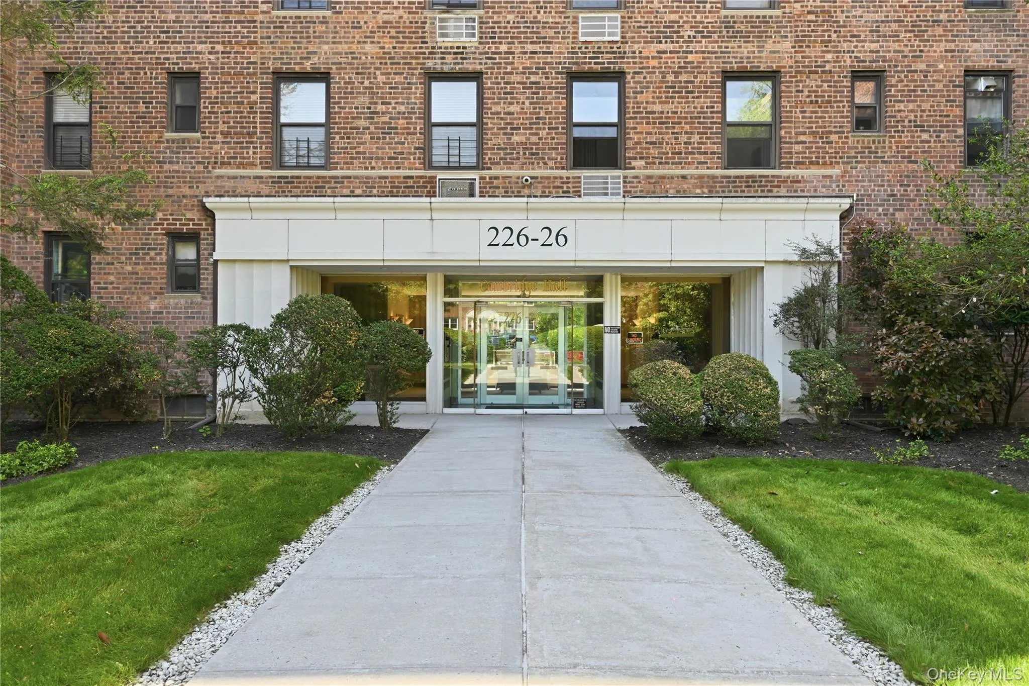 226-26 Union Turnpike, New York, NY, 1 Bedroom Bedrooms, 4 Rooms Rooms,1 BathroomBathrooms,Residential,For Rent,Union,0,1000603 226-26 Union Turnpike, New York, NY, 1 Bedroom Bedrooms, 4 Rooms Rooms,1 BathroomBathrooms,Residential,For Rent,Union,0,1000603