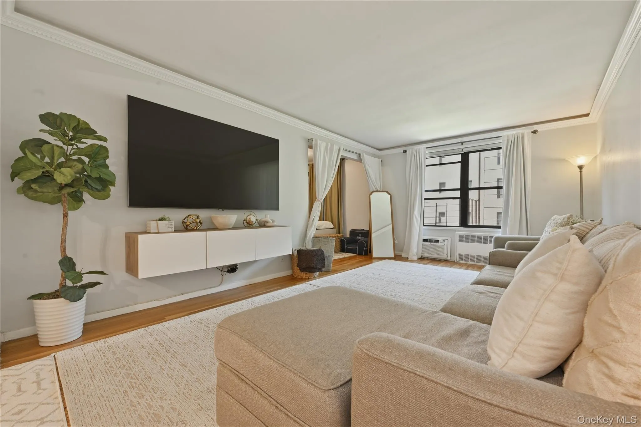 226-26 Union Turnpike, New York, NY, 1 Bedroom Bedrooms, 4 Rooms Rooms,1 BathroomBathrooms,Residential,For Rent,Union,0,1000603 226-26 Union Turnpike, New York, NY, 1 Bedroom Bedrooms, 4 Rooms Rooms,1 BathroomBathrooms,Residential,For Rent,Union,0,1000603