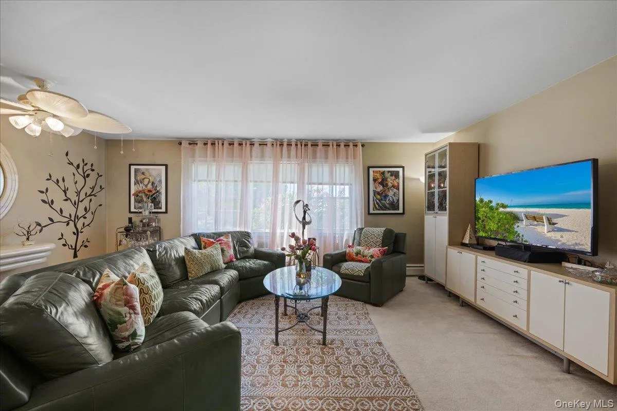 20 Bon Aire Circle, Ramapo, NY, 2 Bedrooms Bedrooms, 4 Rooms Rooms,1 BathroomBathrooms,Residential,For Rent,Bon Aire,0,1000606 20 Bon Aire Circle, Ramapo, NY, 2 Bedrooms Bedrooms, 4 Rooms Rooms,1 BathroomBathrooms,Residential,For Rent,Bon Aire,0,1000606