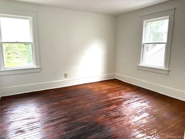 100 Innis Avenue, Poughkeepsie, NY, 3 Bedrooms Bedrooms, 10 Rooms Rooms,2 BathroomsBathrooms,Residential,For Rent,Innis,0,1000609 100 Innis Avenue, Poughkeepsie, NY, 3 Bedrooms Bedrooms, 10 Rooms Rooms,2 BathroomsBathrooms,Residential,For Rent,Innis,0,1000609