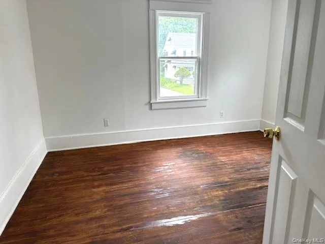 100 Innis Avenue, Poughkeepsie, NY, 3 Bedrooms Bedrooms, 10 Rooms Rooms,2 BathroomsBathrooms,Residential,For Rent,Innis,0,1000609 100 Innis Avenue, Poughkeepsie, NY, 3 Bedrooms Bedrooms, 10 Rooms Rooms,2 BathroomsBathrooms,Residential,For Rent,Innis,0,1000609