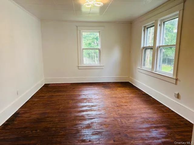 100 Innis Avenue, Poughkeepsie, NY, 3 Bedrooms Bedrooms, 10 Rooms Rooms,2 BathroomsBathrooms,Residential,For Rent,Innis,0,1000609 100 Innis Avenue, Poughkeepsie, NY, 3 Bedrooms Bedrooms, 10 Rooms Rooms,2 BathroomsBathrooms,Residential,For Rent,Innis,0,1000609