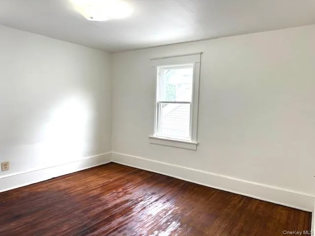 100 Innis Avenue, Poughkeepsie, NY, 3 Bedrooms Bedrooms, 10 Rooms Rooms,2 BathroomsBathrooms,Residential,For Rent,Innis,0,1000609 100 Innis Avenue, Poughkeepsie, NY, 3 Bedrooms Bedrooms, 10 Rooms Rooms,2 BathroomsBathrooms,Residential,For Rent,Innis,0,1000609