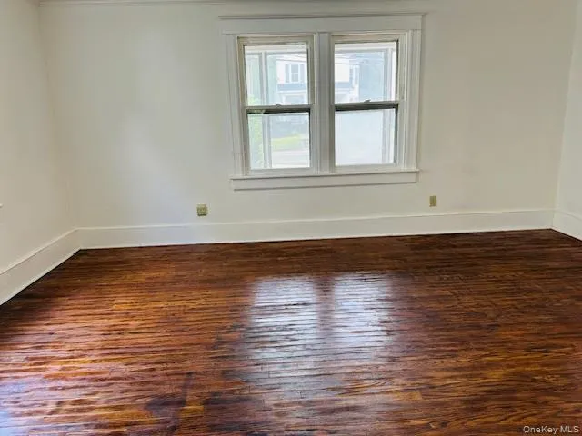 100 Innis Avenue, Poughkeepsie, NY, 3 Bedrooms Bedrooms, 10 Rooms Rooms,2 BathroomsBathrooms,Residential,For Rent,Innis,0,1000609 100 Innis Avenue, Poughkeepsie, NY, 3 Bedrooms Bedrooms, 10 Rooms Rooms,2 BathroomsBathrooms,Residential,For Rent,Innis,0,1000609