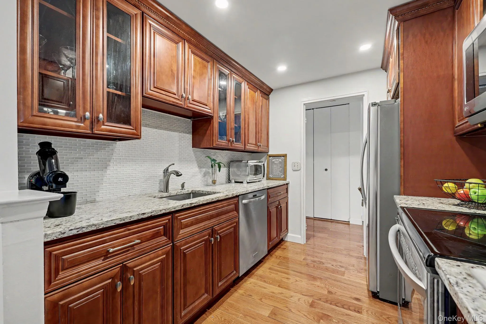 500 High Point Drive, Greenburgh, NY, 2 Bedrooms Bedrooms, 5 Rooms Rooms,2 BathroomsBathrooms,Residential,For Rent,High Point,0,1000629 500 High Point Drive, Greenburgh, NY, 2 Bedrooms Bedrooms, 5 Rooms Rooms,2 BathroomsBathrooms,Residential,For Rent,High Point,0,1000629