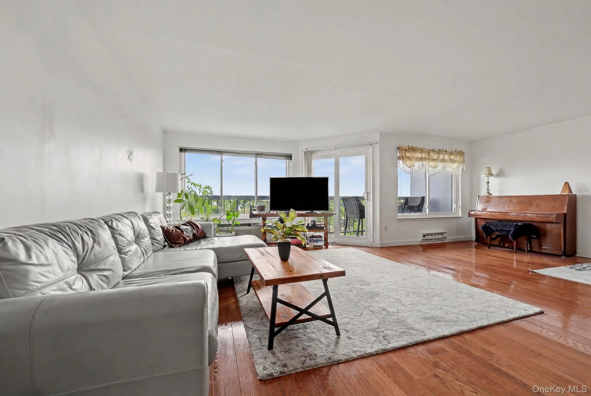 500 High Point Drive, Greenburgh, NY, 2 Bedrooms Bedrooms, 5 Rooms Rooms,2 BathroomsBathrooms,Residential,For Rent,High Point,0,1000629 500 High Point Drive, Greenburgh, NY, 2 Bedrooms Bedrooms, 5 Rooms Rooms,2 BathroomsBathrooms,Residential,For Rent,High Point,0,1000629