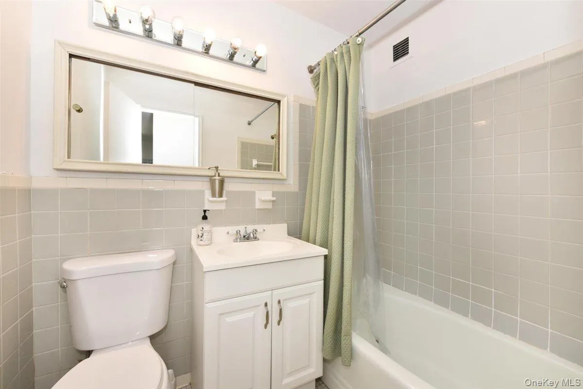 Bathroom 1 Bathroom 1