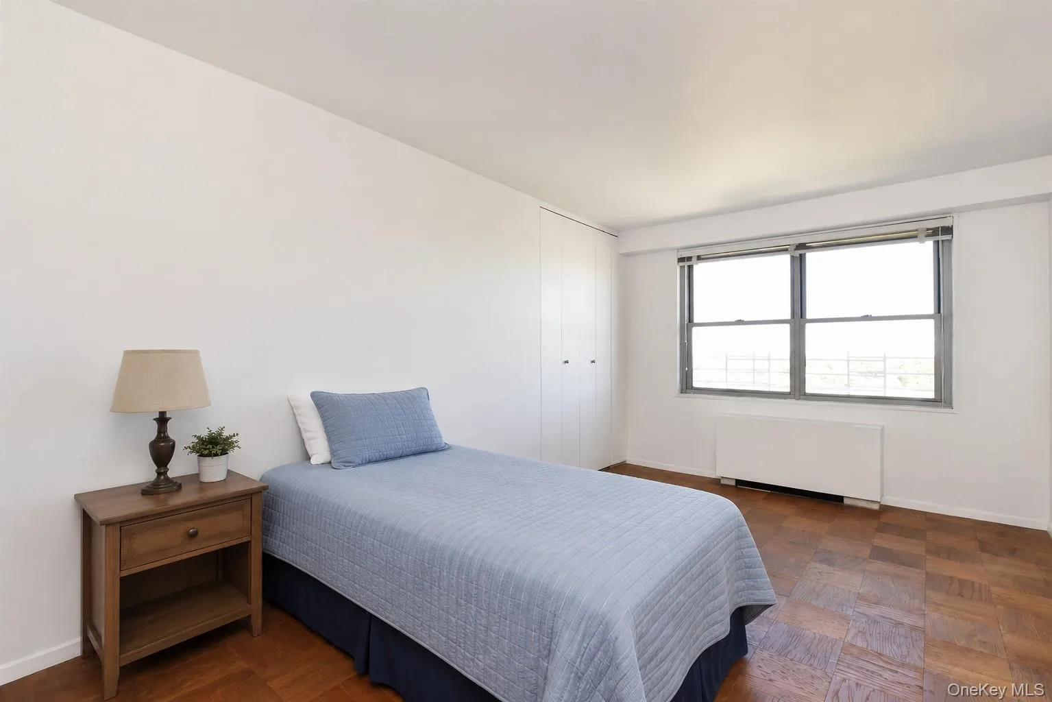 2nd bedroom virtually staged 2nd bedroom virtually staged