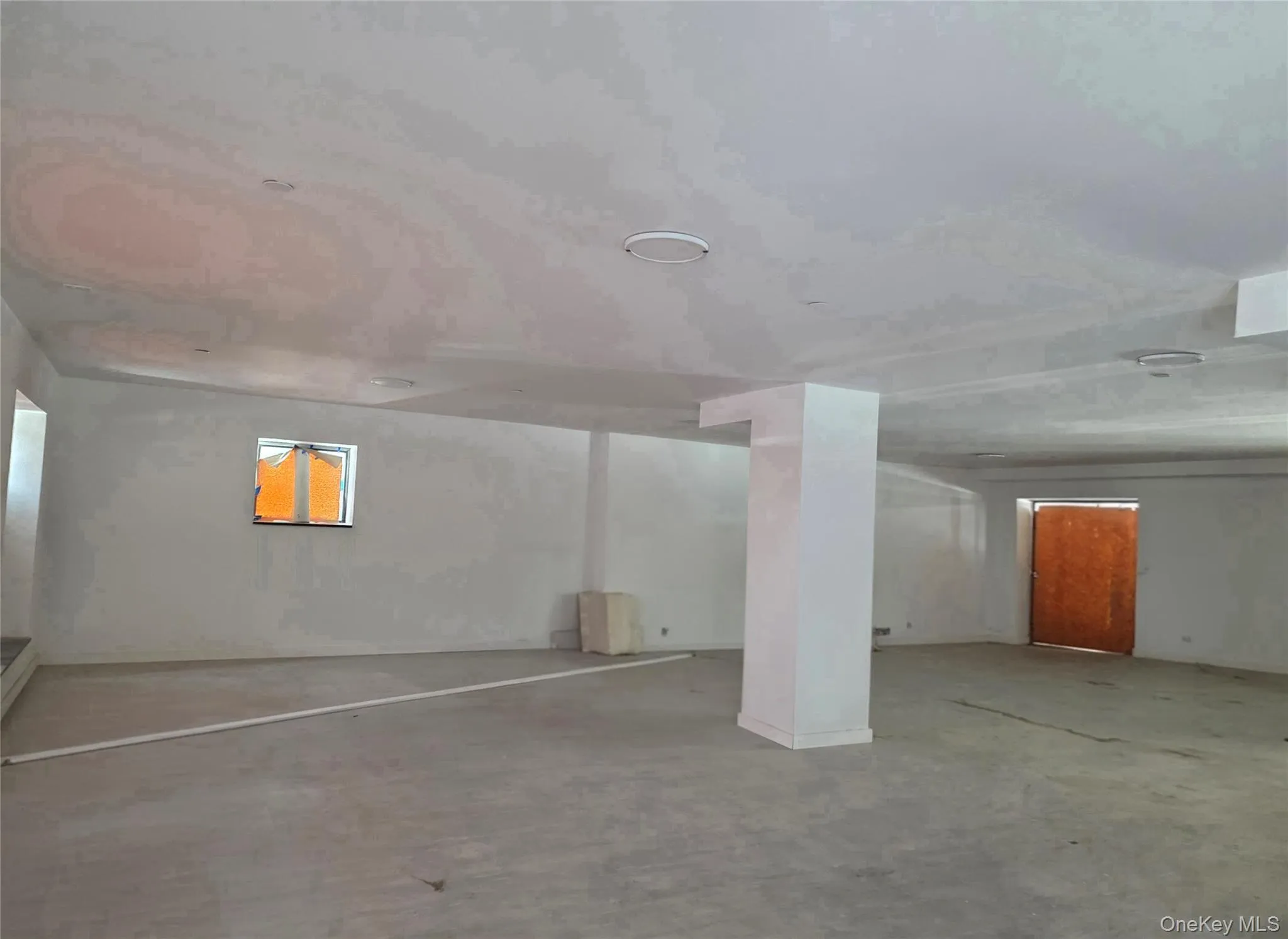 1591 Jesup Avenue, New York, NY, ,Commercial Lease,For Rent,Jesup,0,1000634 1591 Jesup Avenue, New York, NY, ,Commercial Lease,For Rent,Jesup,0,1000634