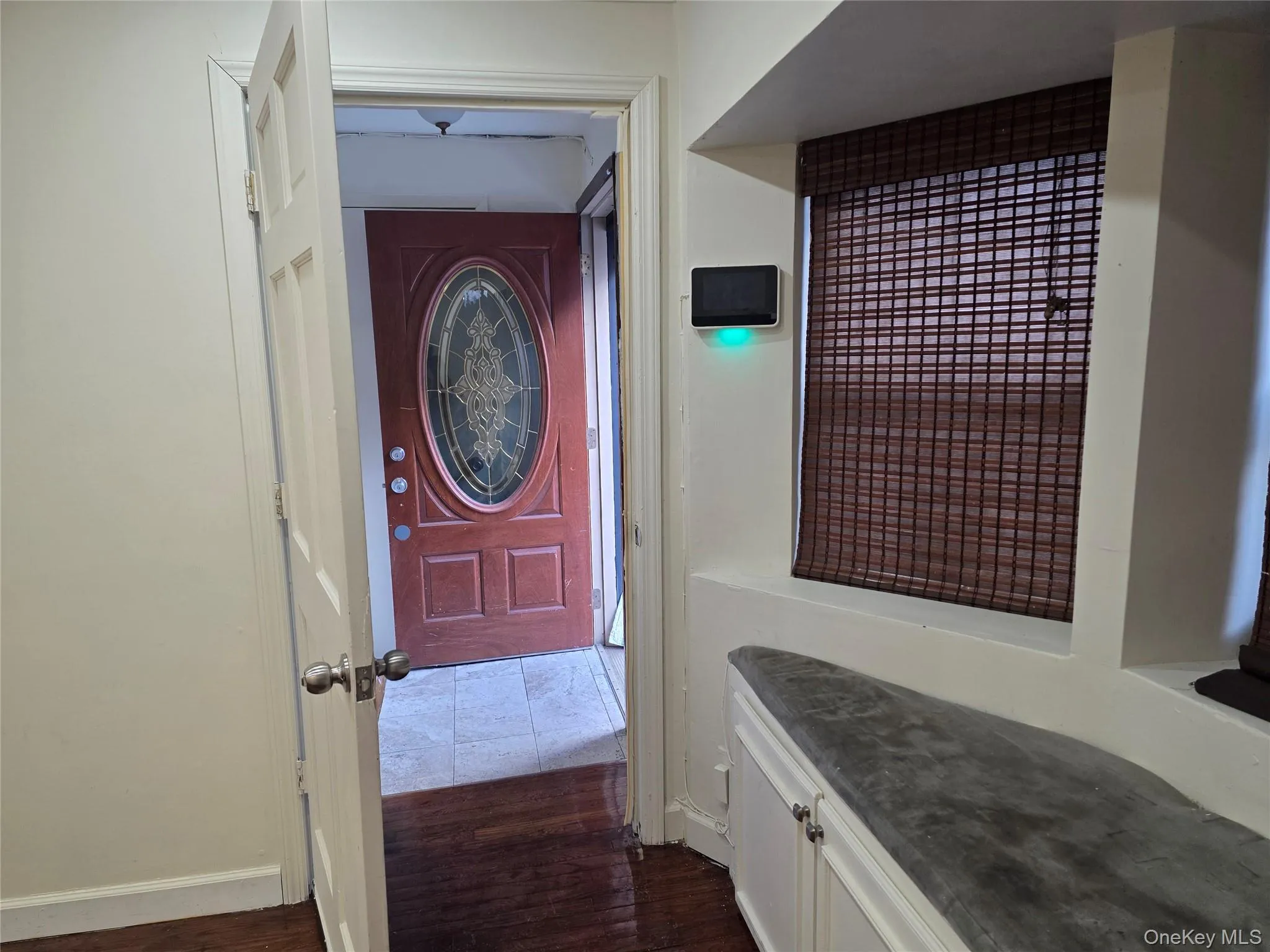 301 Wyona, New York, NY, 2 Bedrooms Bedrooms, 5 Rooms Rooms,1 BathroomBathrooms,Residential Lease,For Rent,Wyona,0,1000641 301 Wyona, New York, NY, 2 Bedrooms Bedrooms, 5 Rooms Rooms,1 BathroomBathrooms,Residential Lease,For Rent,Wyona,0,1000641