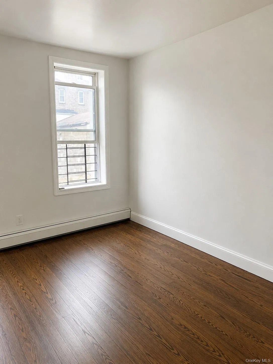 3216 Seymour Avenue, New York, NY, 7 Bedrooms Bedrooms, 11 Rooms Rooms,4 BathroomsBathrooms,Residential Lease,For Rent,Seymour,0,1000642 3216 Seymour Avenue, New York, NY, 7 Bedrooms Bedrooms, 11 Rooms Rooms,4 BathroomsBathrooms,Residential Lease,For Rent,Seymour,0,1000642