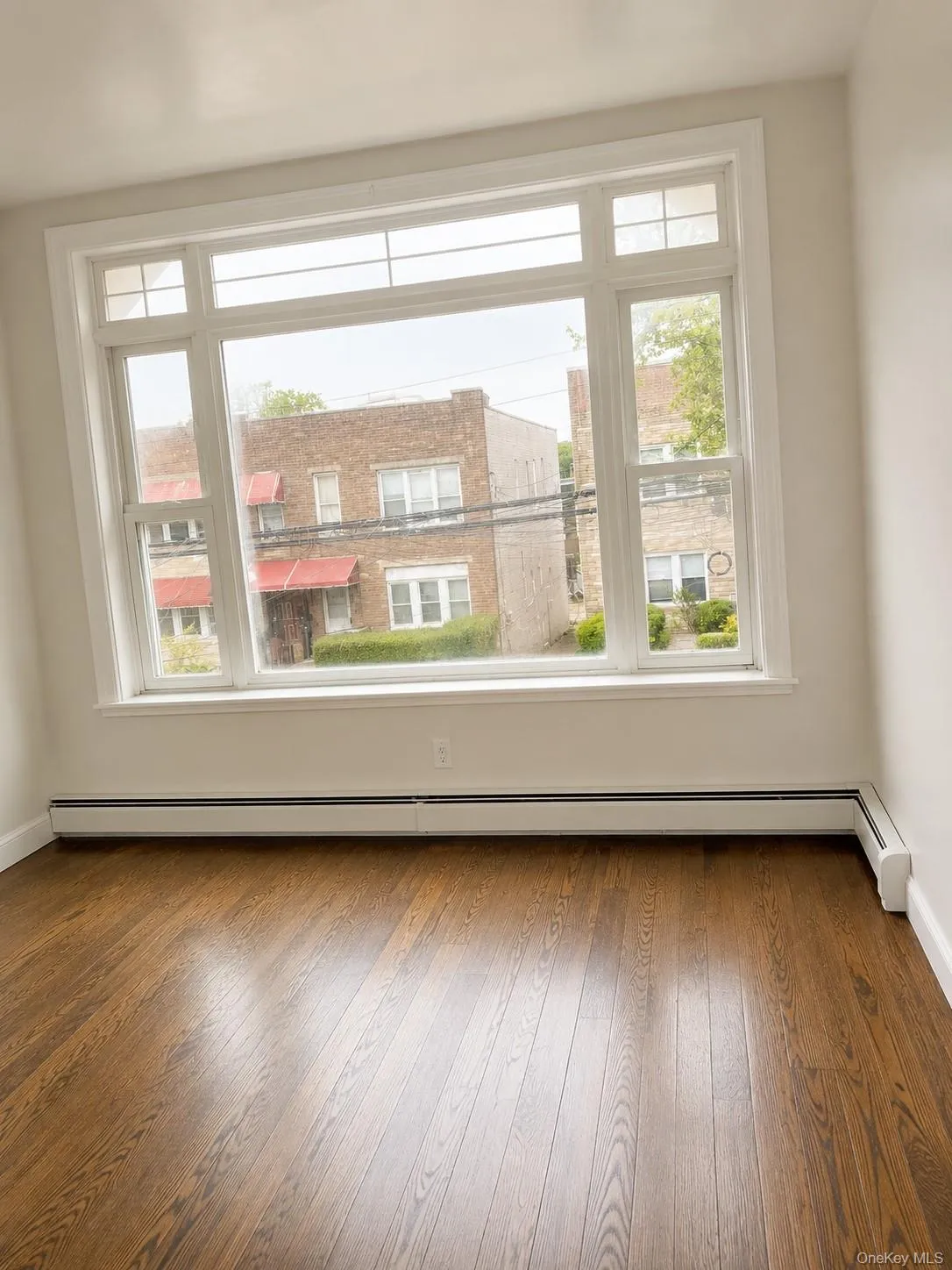 3216 Seymour Avenue, New York, NY, 7 Bedrooms Bedrooms, 11 Rooms Rooms,4 BathroomsBathrooms,Residential Lease,For Rent,Seymour,0,1000642 3216 Seymour Avenue, New York, NY, 7 Bedrooms Bedrooms, 11 Rooms Rooms,4 BathroomsBathrooms,Residential Lease,For Rent,Seymour,0,1000642