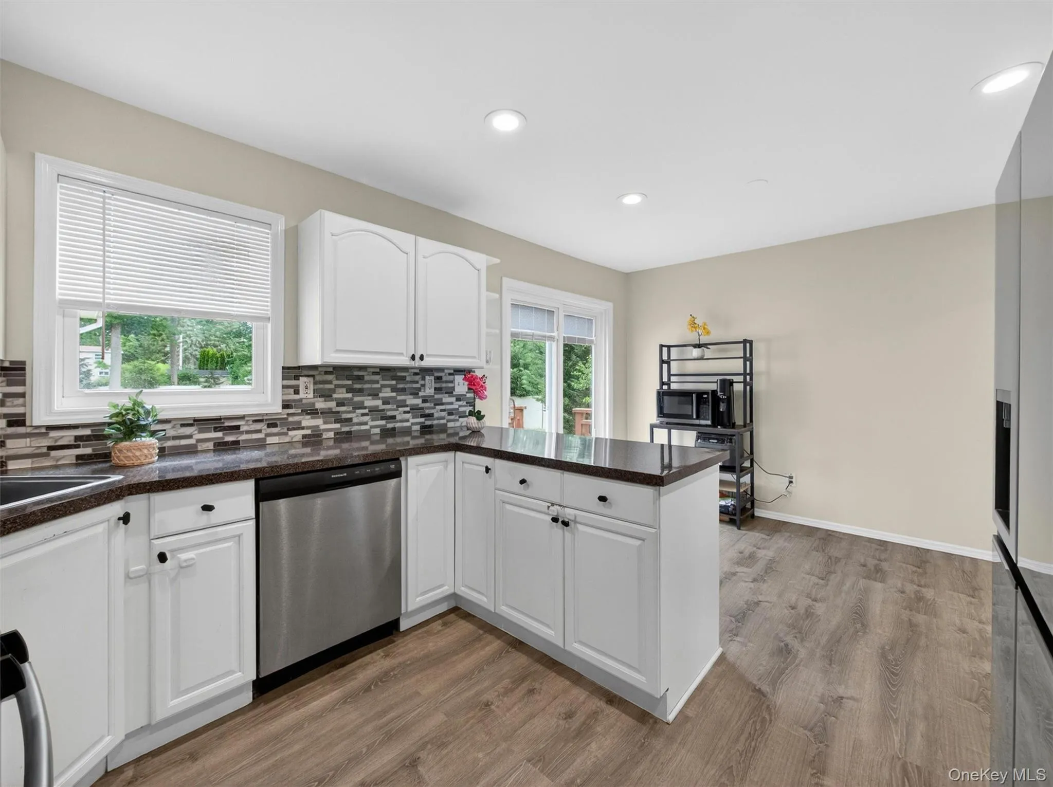 17 Grand Street, Clarkstown, NY, 4 Bedrooms Bedrooms, 8 Rooms Rooms,2 BathroomsBathrooms,Residential,For Rent,Grand,0,1000653 17 Grand Street, Clarkstown, NY, 4 Bedrooms Bedrooms, 8 Rooms Rooms,2 BathroomsBathrooms,Residential,For Rent,Grand,0,1000653
