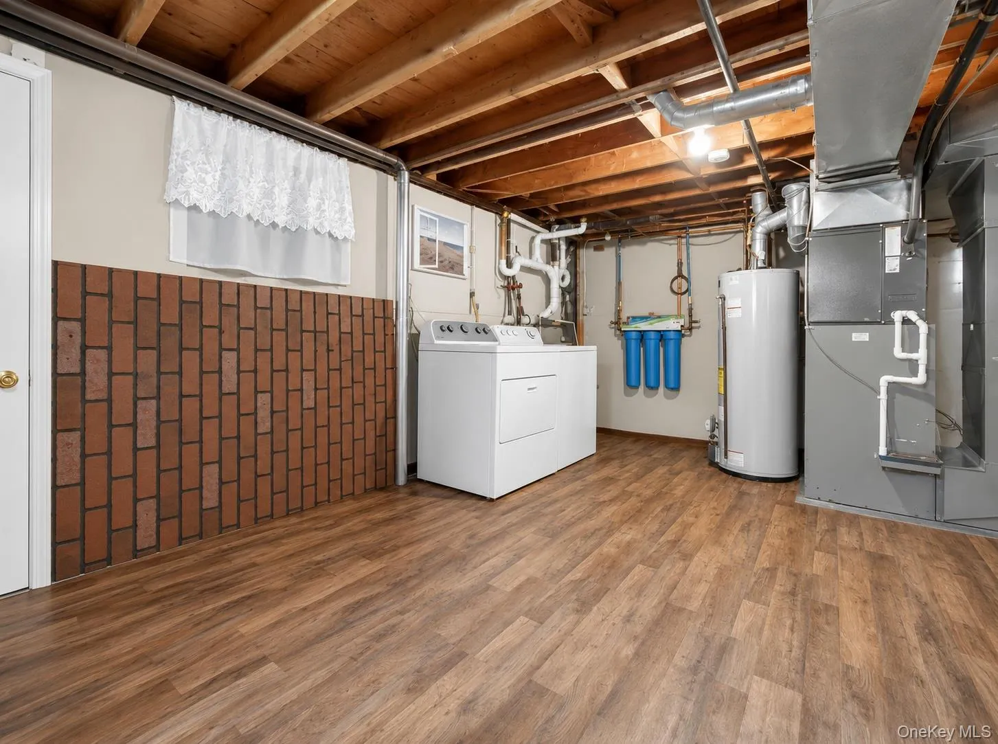 17 Grand Street, Clarkstown, NY, 4 Bedrooms Bedrooms, 8 Rooms Rooms,2 BathroomsBathrooms,Residential,For Rent,Grand,0,1000653 17 Grand Street, Clarkstown, NY, 4 Bedrooms Bedrooms, 8 Rooms Rooms,2 BathroomsBathrooms,Residential,For Rent,Grand,0,1000653