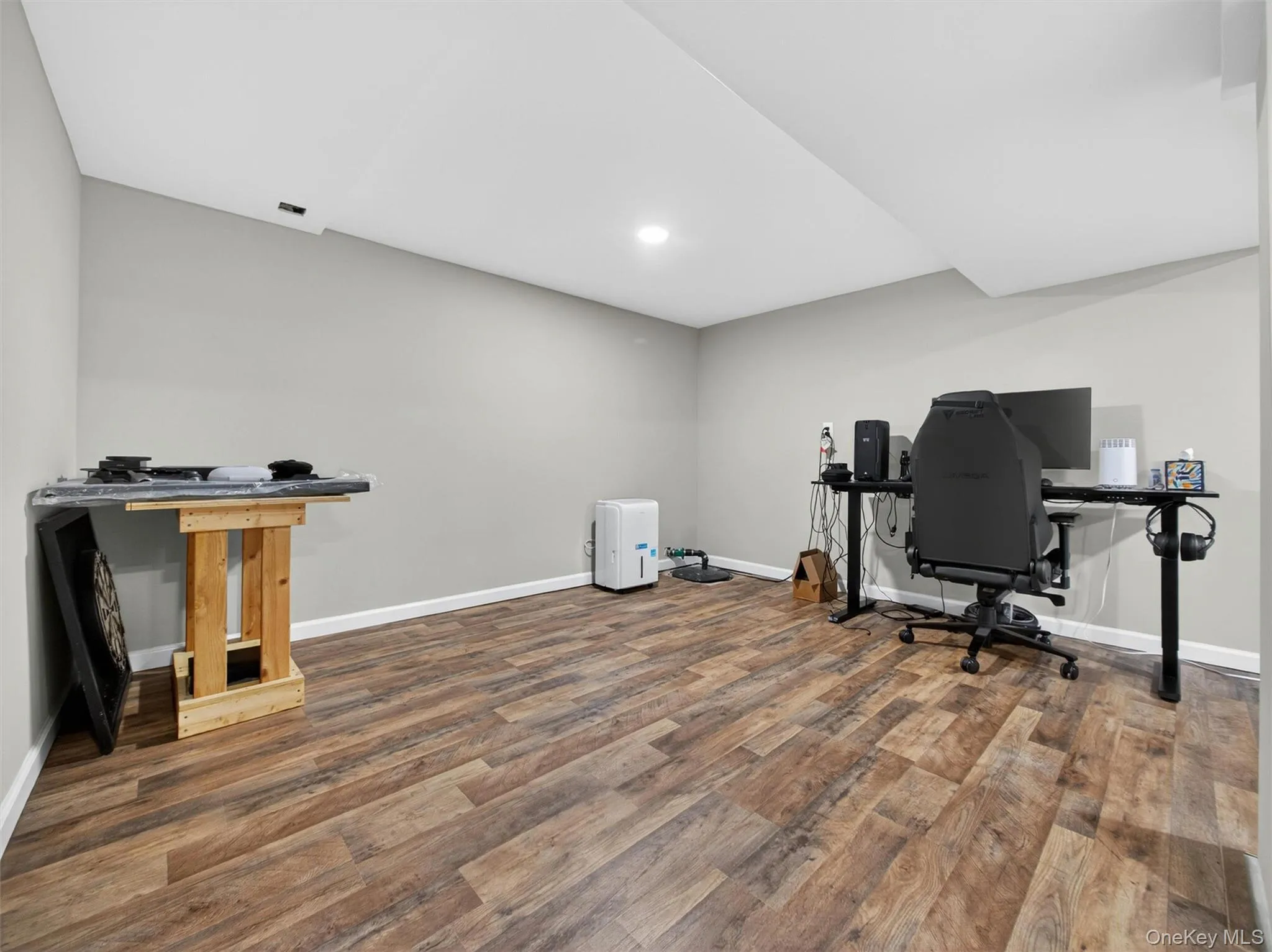 17 Grand Street, Clarkstown, NY, 4 Bedrooms Bedrooms, 8 Rooms Rooms,2 BathroomsBathrooms,Residential,For Rent,Grand,0,1000653 17 Grand Street, Clarkstown, NY, 4 Bedrooms Bedrooms, 8 Rooms Rooms,2 BathroomsBathrooms,Residential,For Rent,Grand,0,1000653