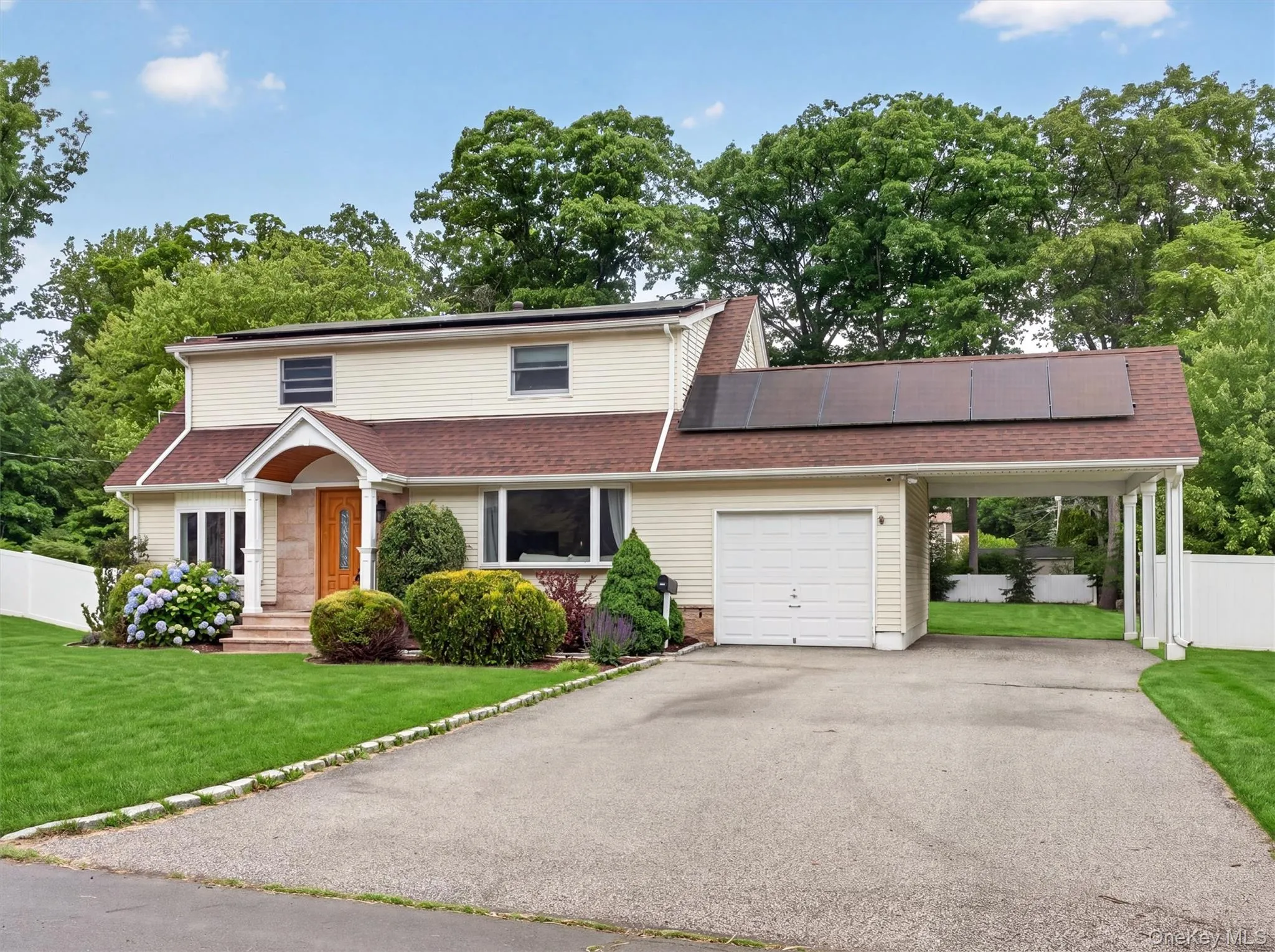 17 Grand Street, Clarkstown, NY, 4 Bedrooms Bedrooms, 8 Rooms Rooms,2 BathroomsBathrooms,Residential,For Rent,Grand,0,1000653 17 Grand Street, Clarkstown, NY, 4 Bedrooms Bedrooms, 8 Rooms Rooms,2 BathroomsBathrooms,Residential,For Rent,Grand,0,1000653