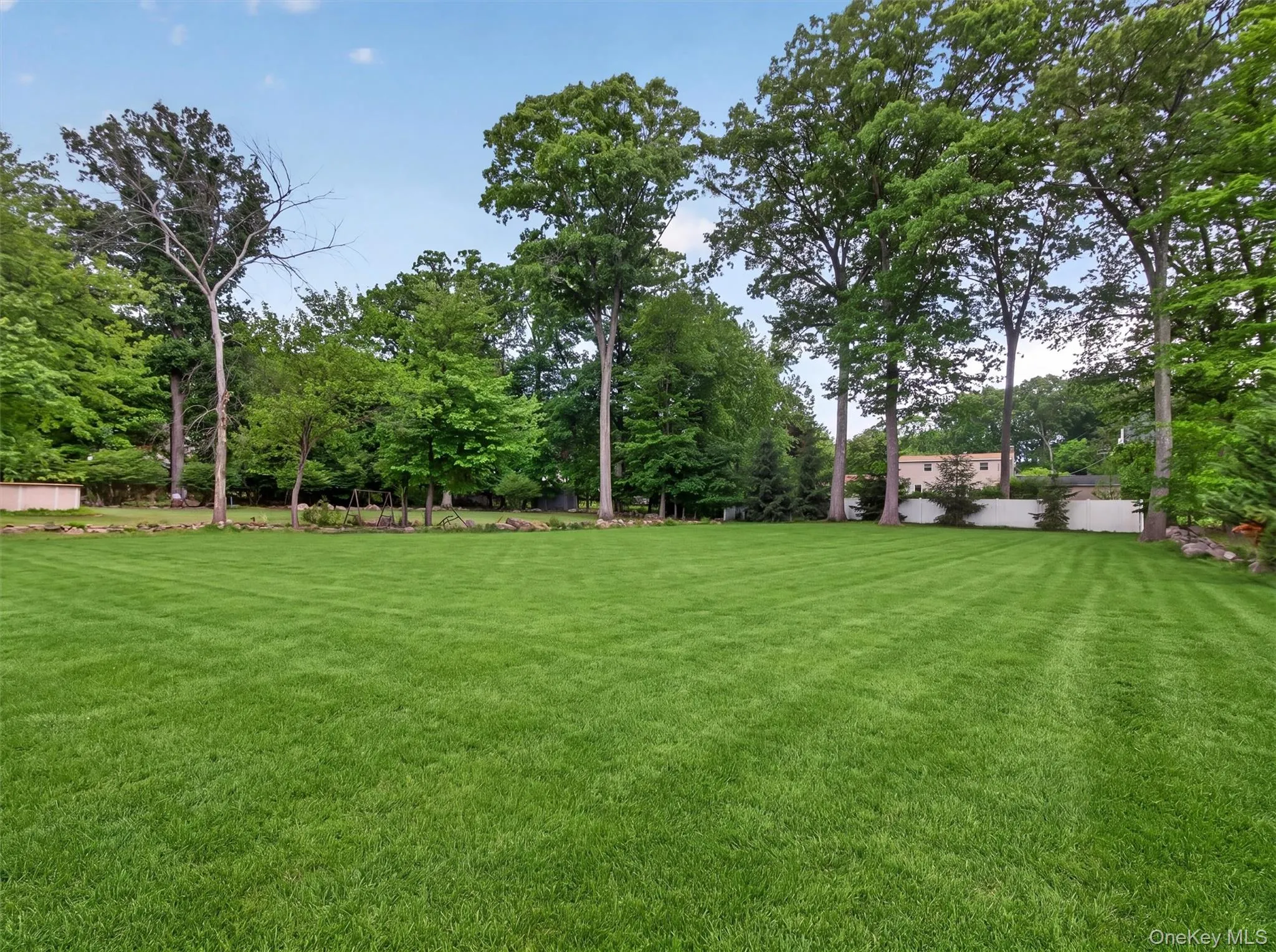 17 Grand Street, Clarkstown, NY, 4 Bedrooms Bedrooms, 8 Rooms Rooms,2 BathroomsBathrooms,Residential,For Rent,Grand,0,1000653 17 Grand Street, Clarkstown, NY, 4 Bedrooms Bedrooms, 8 Rooms Rooms,2 BathroomsBathrooms,Residential,For Rent,Grand,0,1000653