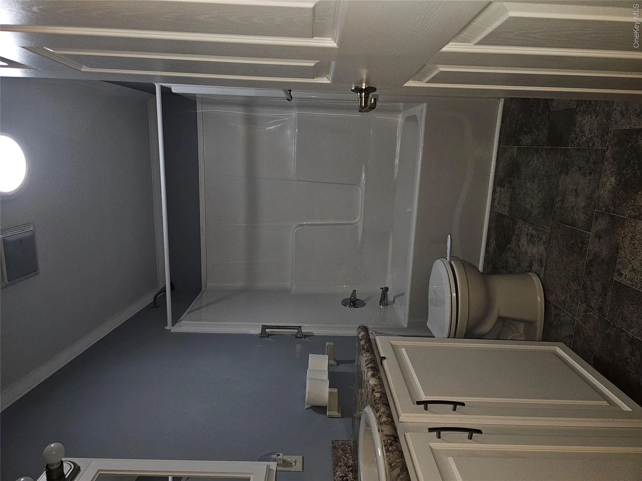 32 Hidden Valley Drive, Middletown, NY, 2 Bedrooms Bedrooms, 5 Rooms Rooms,2 BathroomsBathrooms,Residential,For Rent,Hidden Valley,0,KEY1000657 32 Hidden Valley Drive, Middletown, NY, 2 Bedrooms Bedrooms, 5 Rooms Rooms,2 BathroomsBathrooms,Residential,For Rent,Hidden Valley,0,KEY1000657