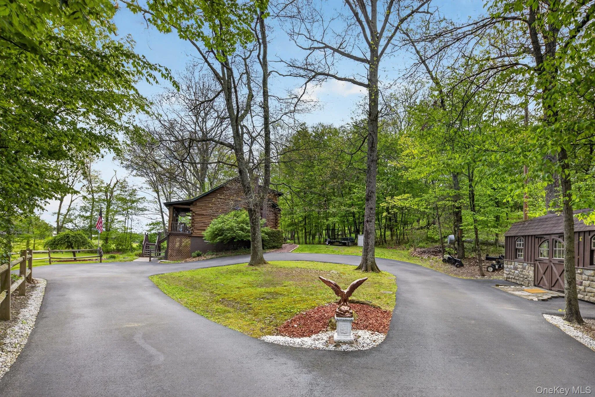 Circular driveway Circular driveway
