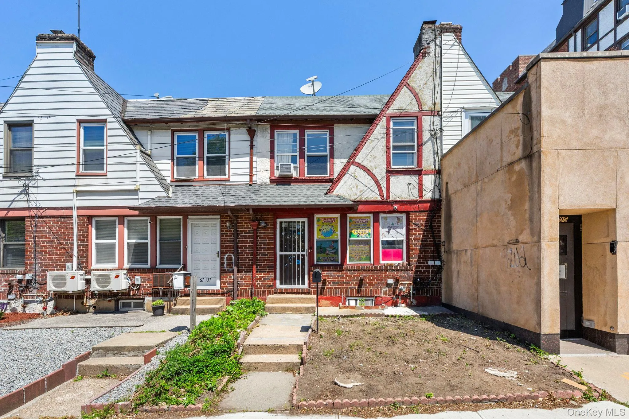 67139 Burns Street, New York, NY, 3 Bedrooms Bedrooms, 6 Rooms Rooms,2 BathroomsBathrooms,Residential Sale,For Rent,Burns,0,1000666 67139 Burns Street, New York, NY, 3 Bedrooms Bedrooms, 6 Rooms Rooms,2 BathroomsBathrooms,Residential Sale,For Rent,Burns,0,1000666