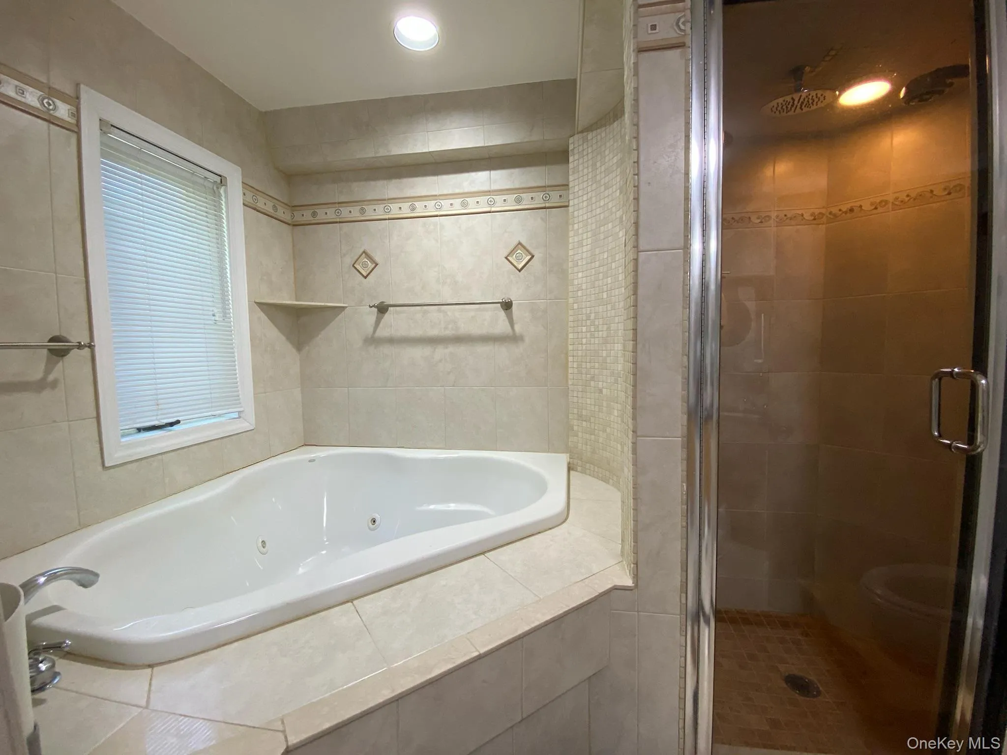 46 Glen Road, Eastchester, NY, 3 Bedrooms Bedrooms, 5 Rooms Rooms,2 BathroomsBathrooms,Residential Lease,For Rent,Glen,0,1000667 46 Glen Road, Eastchester, NY, 3 Bedrooms Bedrooms, 5 Rooms Rooms,2 BathroomsBathrooms,Residential Lease,For Rent,Glen,0,1000667